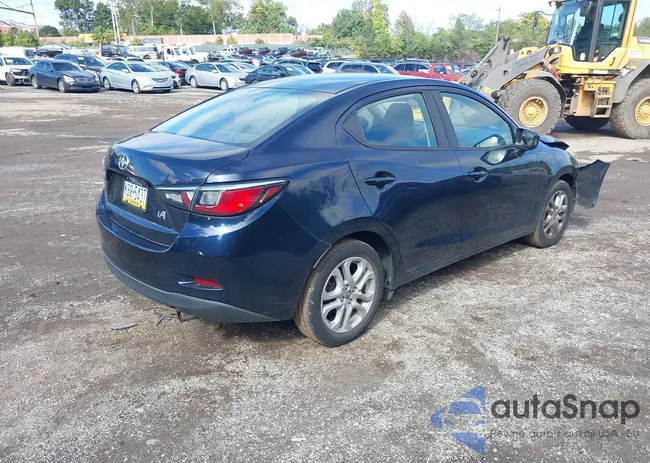 3MYDLBZV4GY127290: 43456079