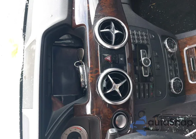 WDCGG5HB5FG395946: 43455339