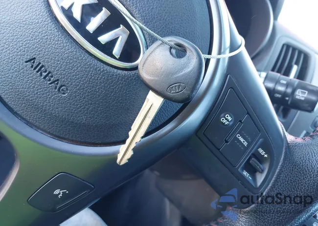 KNAFW5A38C5572923: 43455379