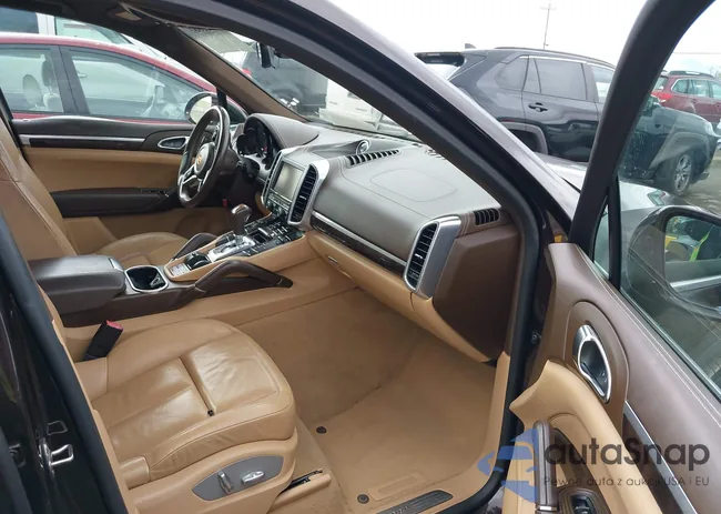 WP1AA2A29GLA10966: 43455387