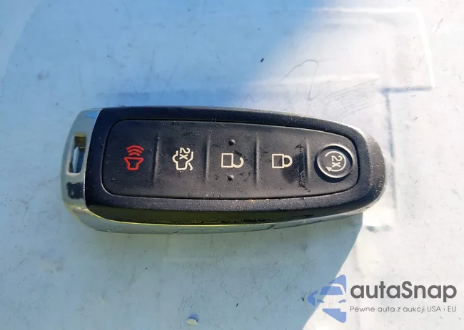 1FMCU0GD5KUC06139: 43455442