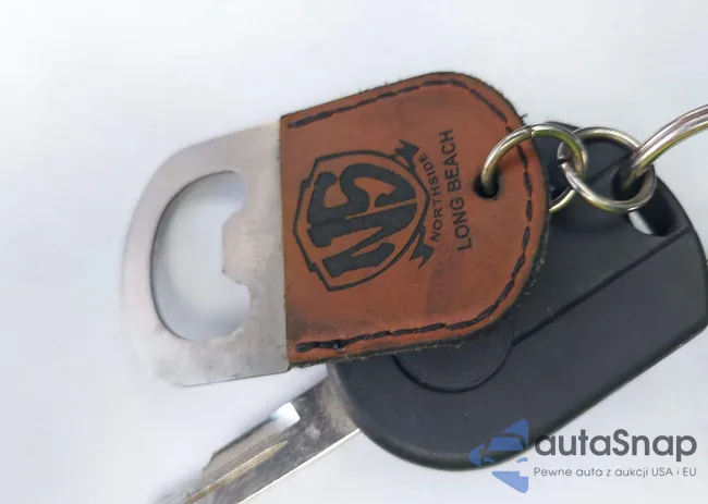 2FMDK3JC2EBB56130: 43455533