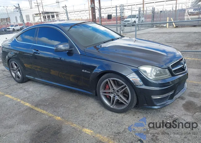 WDDGJ7HB2CF731126: 43455538