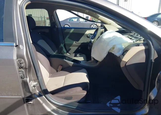 1G1ZB5E11BF373539: 43456560