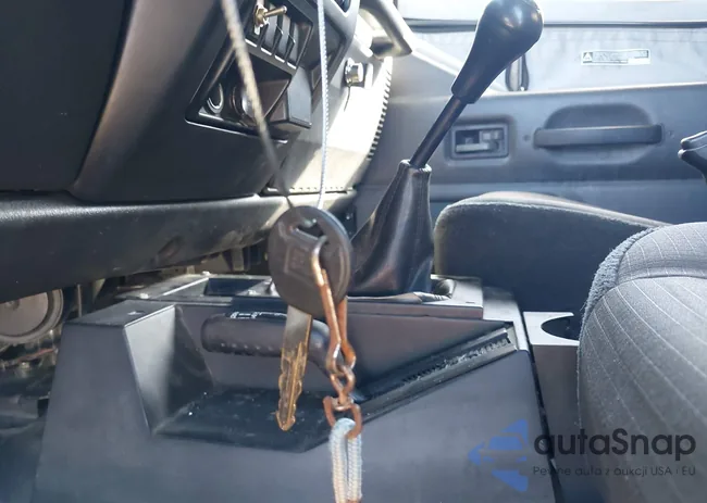 1J4FA29166P701022: 43456592