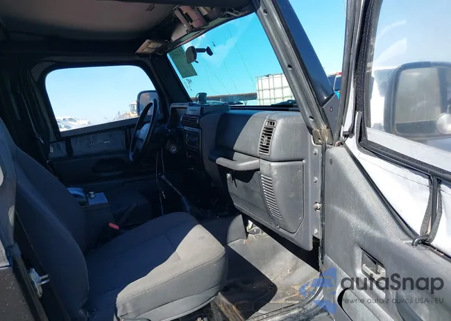 1J4FA29166P701022: 43456592