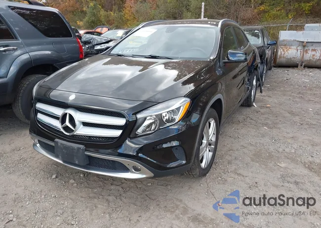 WDCTG4GB3FJ130651: 43456596