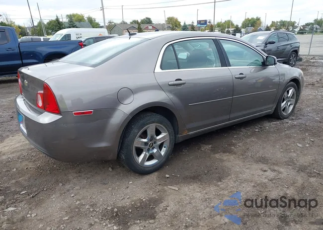 1G1ZC5EB2AF209690: 43456780