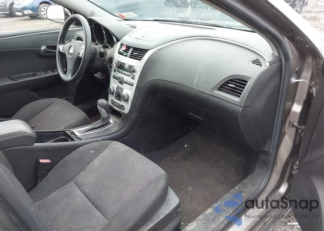 1G1ZC5EB2AF209690: 43456780