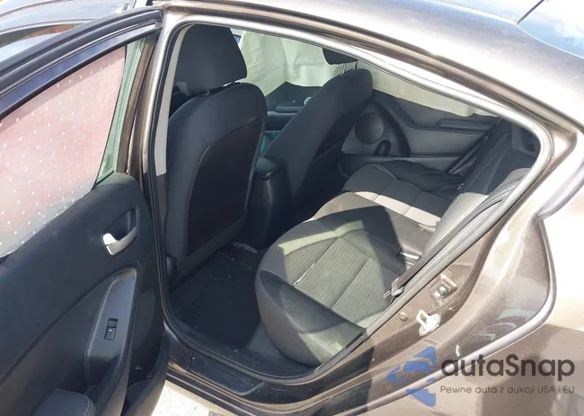 3KPFL4A79HE014180: 43456798