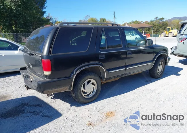 1GNDT13W3Y2286383: 43456299