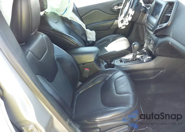 1C4PJLLB7KD420330: 43456346