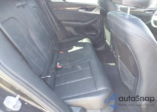 5UXTR7C5XKLF32782: 43457519