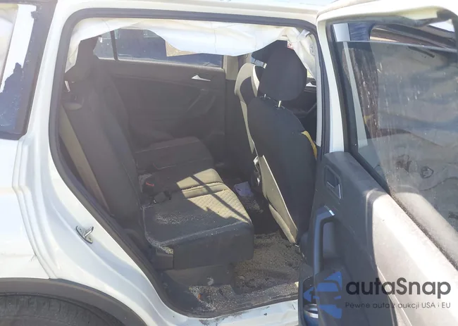 3VV1B7AX4MM036555: 43457833