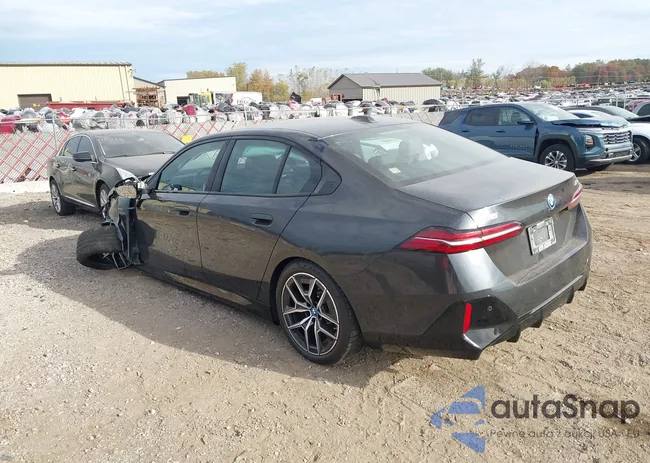 WBY43FK09RCR89225: 43458021