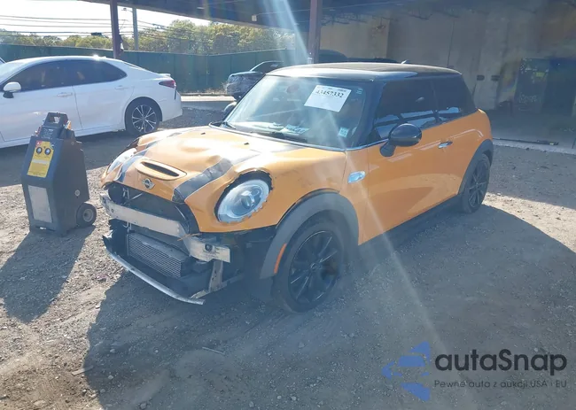 WMWXP7C58F2A61197: 43457332