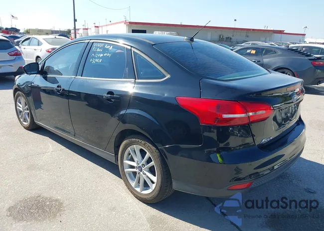 1FADP3F26JL324518: 43457392