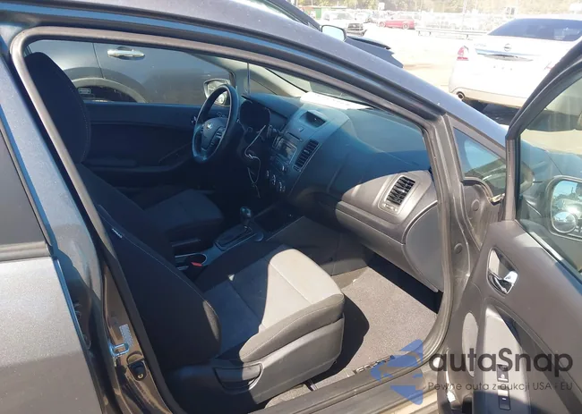 KNAFK5A89G5656648: 43457476