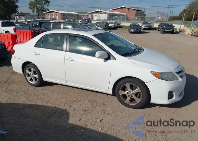 2T1BU4EE4BC552487: 43458679