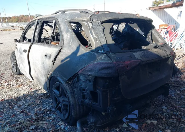 4JGFB4KB7PA897182: 43458969