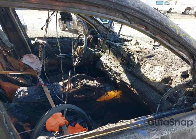 4JGFB4KB7PA897182: 43458969