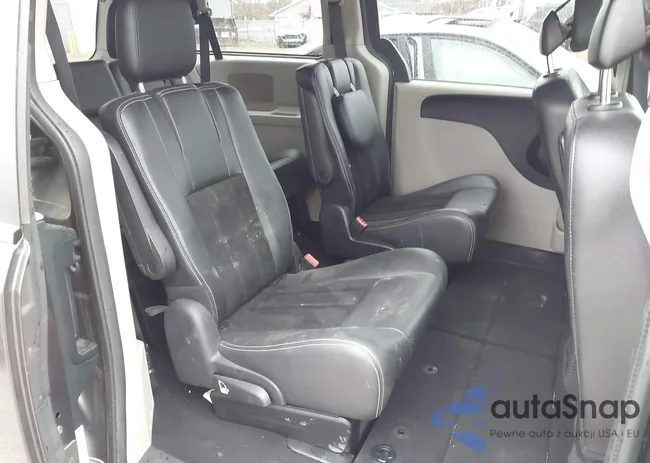 2C4RDGCG9FR738794: 43458169