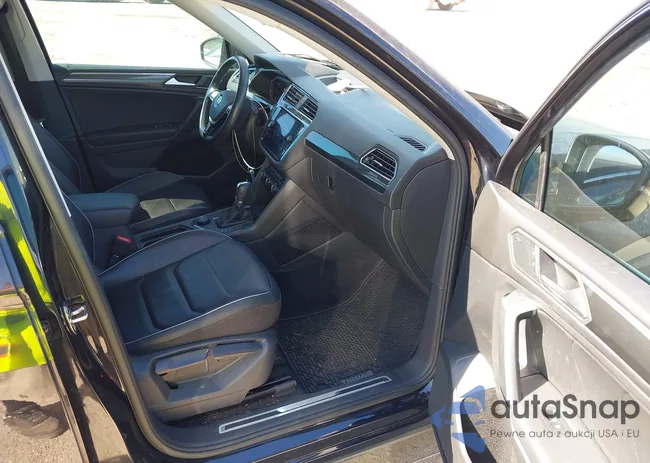 3VV4B7AX4KM084079: 43458232