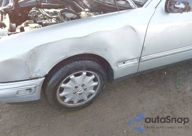 WDBJF65H3XA795472: 43458328