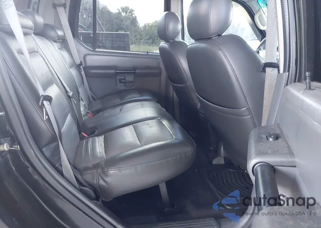 1FMZU67K04UB94156: 43459545