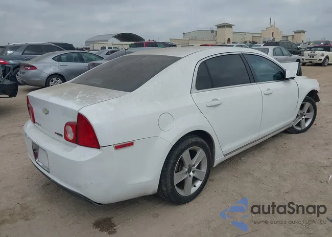 1G1ZC5E0XAF297628: 43459671