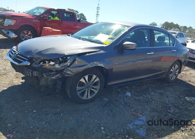 1HGCR2F3XFA083585: 43459719