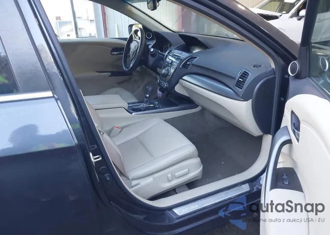 5J8TB3H54FL010256: 43459772