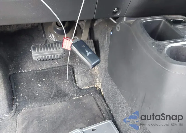 ML32A4HJ0FH038741: 43459218