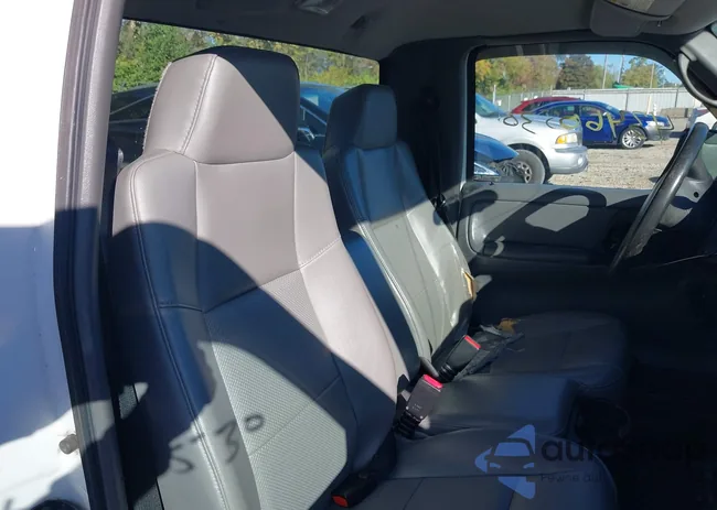 1FTYR10D28PA65629: 43460530