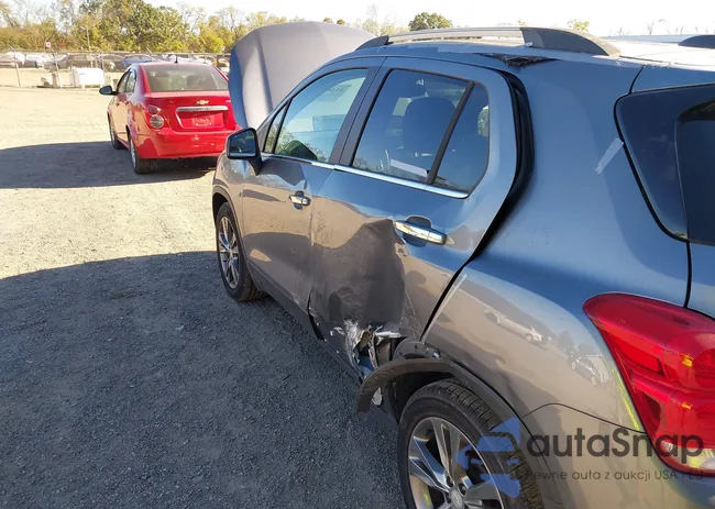 3GNCJLSB8LL301429: 43460812