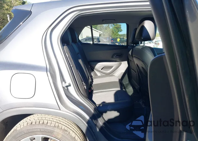 3GNCJLSB8LL301429: 43460812