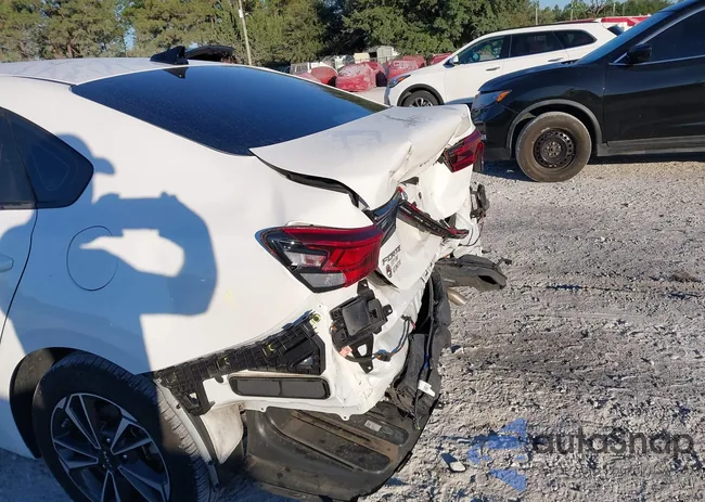 3KPF24AD1RE835249: 43460993