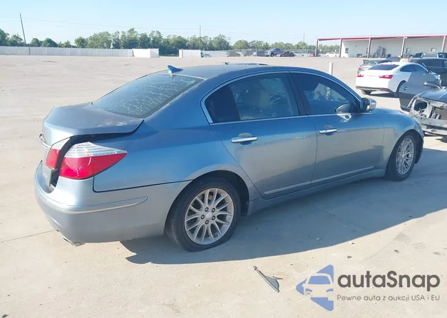 KMHGC4DE1BU132825: 43460444