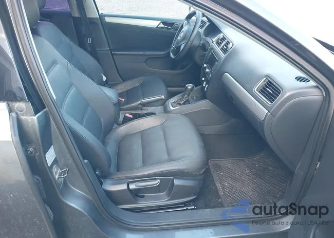 3VWLZ7AJ4BM074702: 43460478