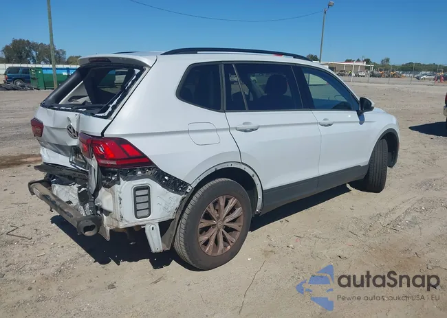 3VV1B7AX2JM067704: 43461547