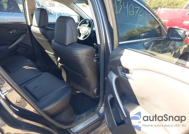 5J8TB4H58EL002228: 43461764