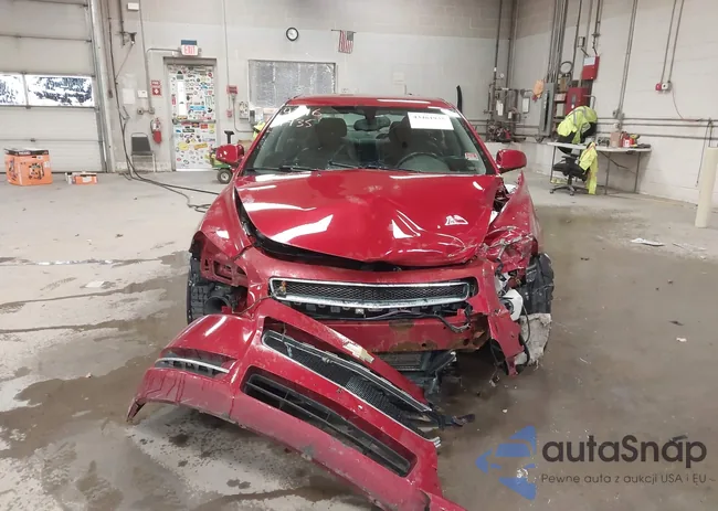 1G1ZD5E01CF361832: 43461935