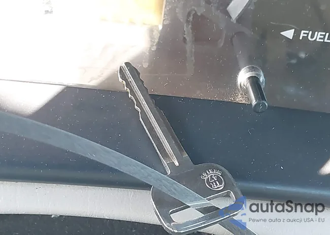 1NXBR32E03Z087254: 43461170