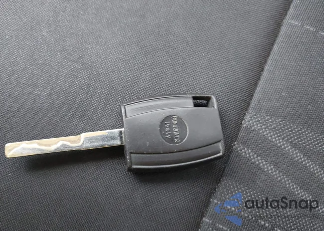 1FADP3F26FL205309: 43461296