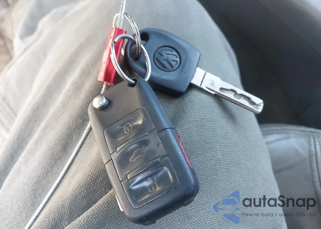 WVWVD63B92E192082: 43461514