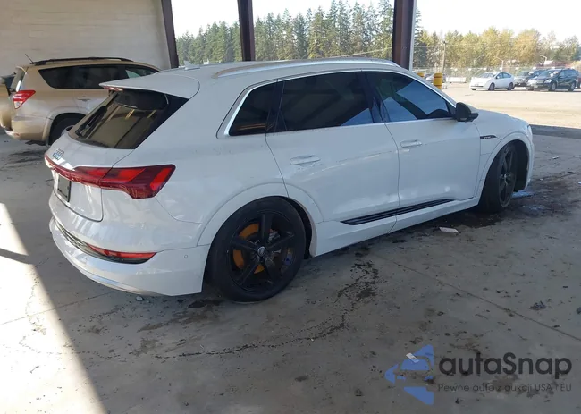 WA1LABGE7KB015443: 43462596