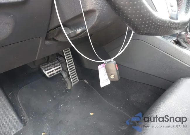 3VW4S7AJ2DM286526: 43462607