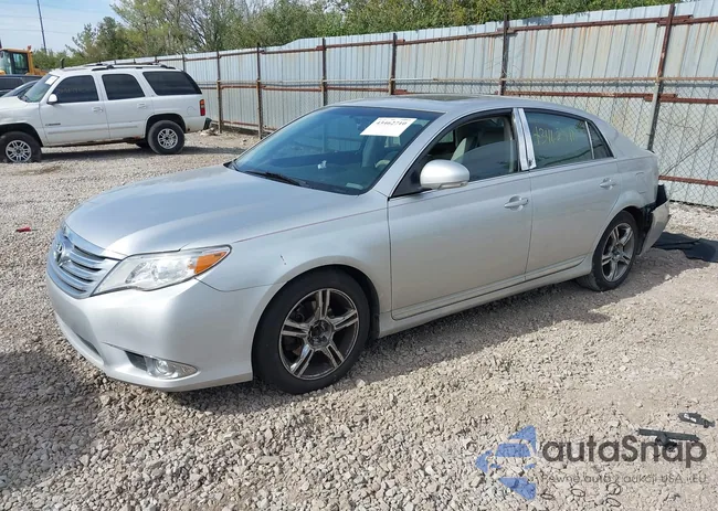 4T1BK3DB8BU401044: 43462710