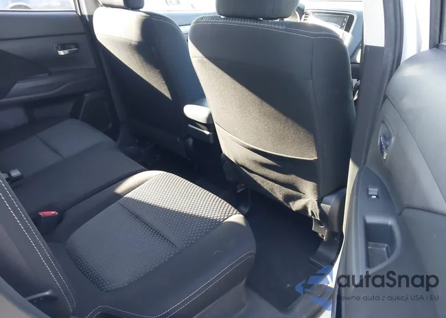 JA4AD3A34JZ033044: 43462849