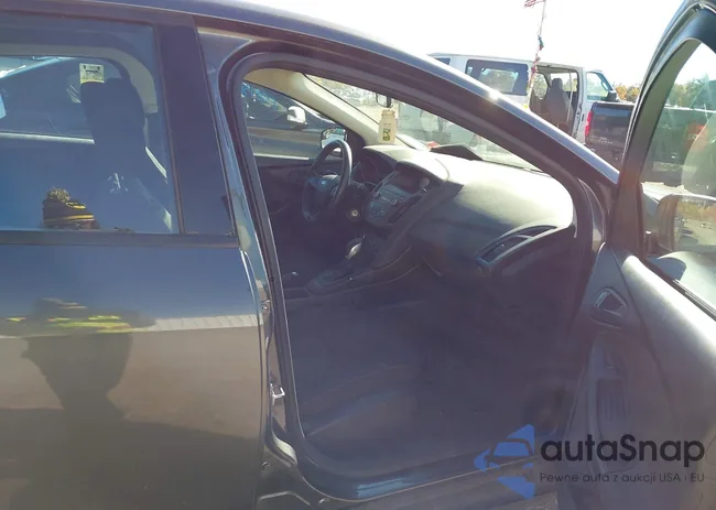 1FADP3E23JL213801: 43462367